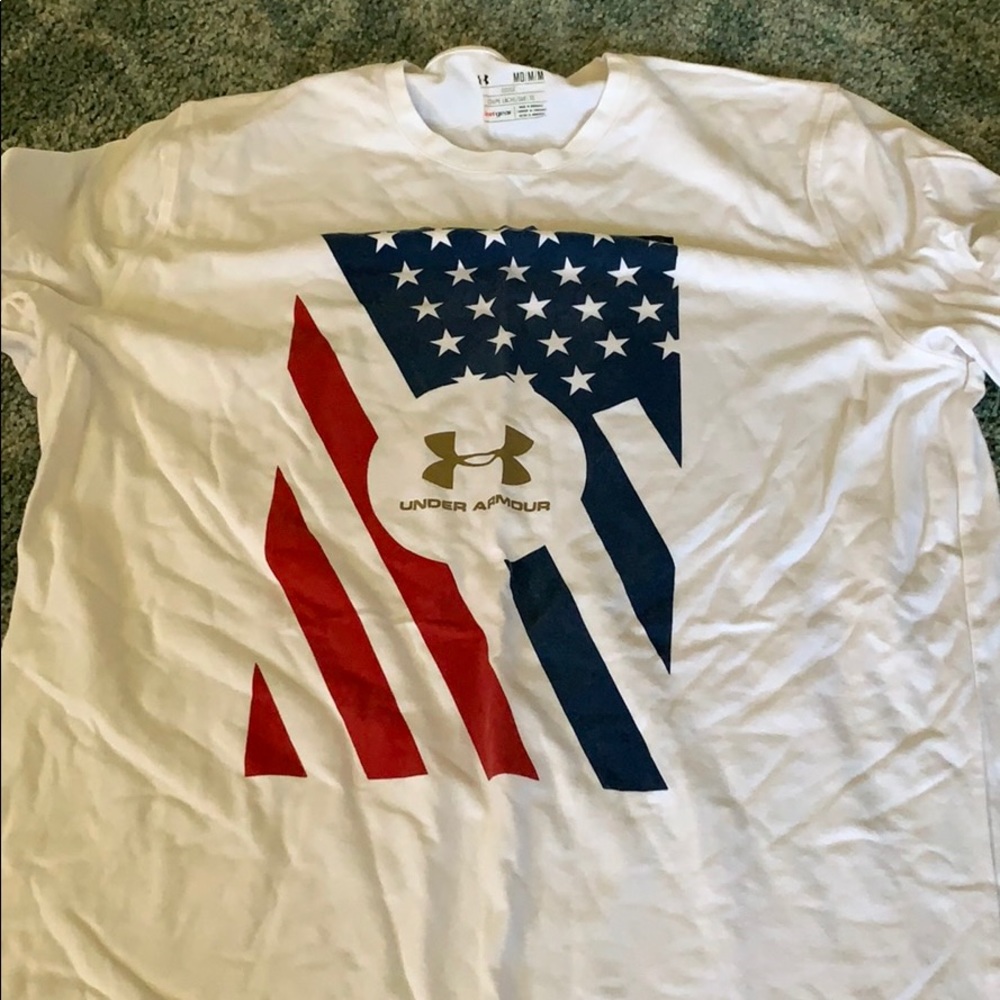 Under armour t shirt